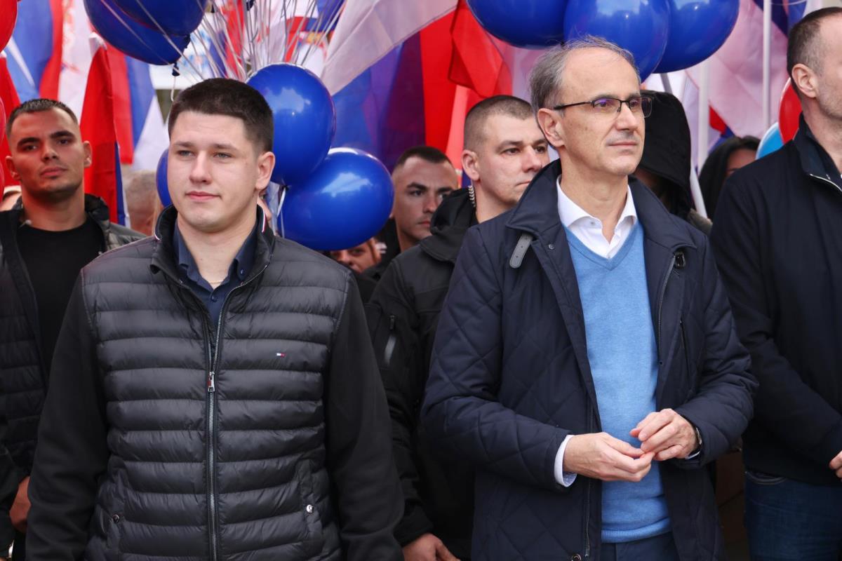 WhatsApp Image 2025-10-25 at 17.05.17_214bb05d.jpg