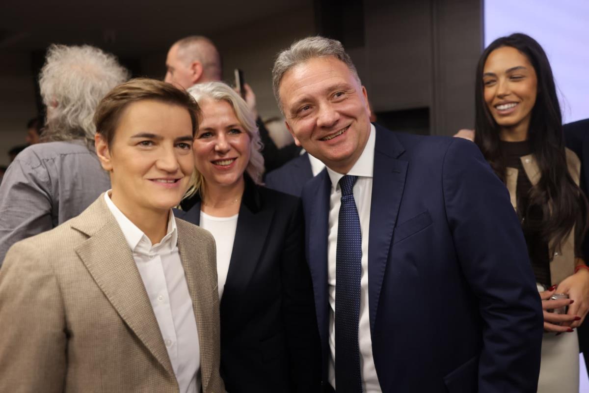 SNS slava Ana Brnabić