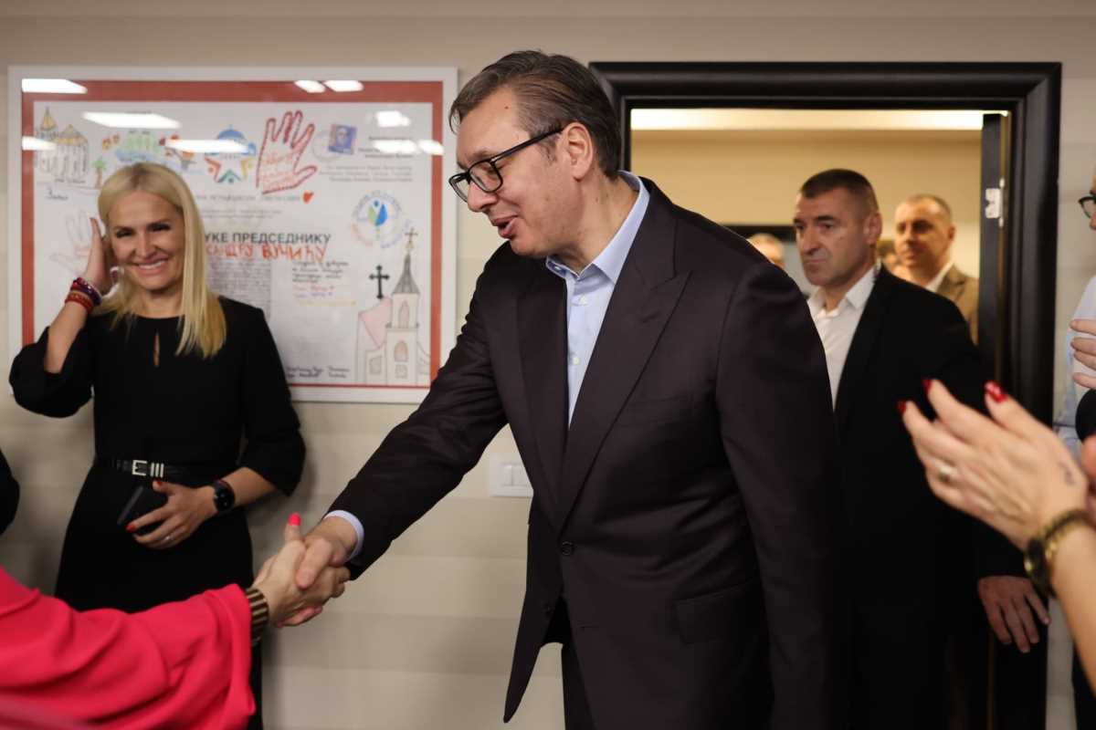 SNS slava Aleksandar Vučić