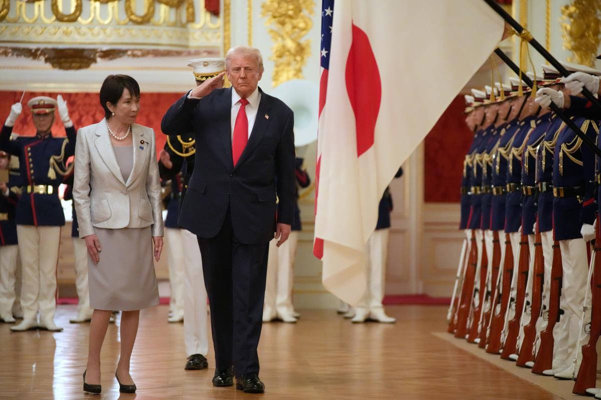 Donald Tramp Japan
