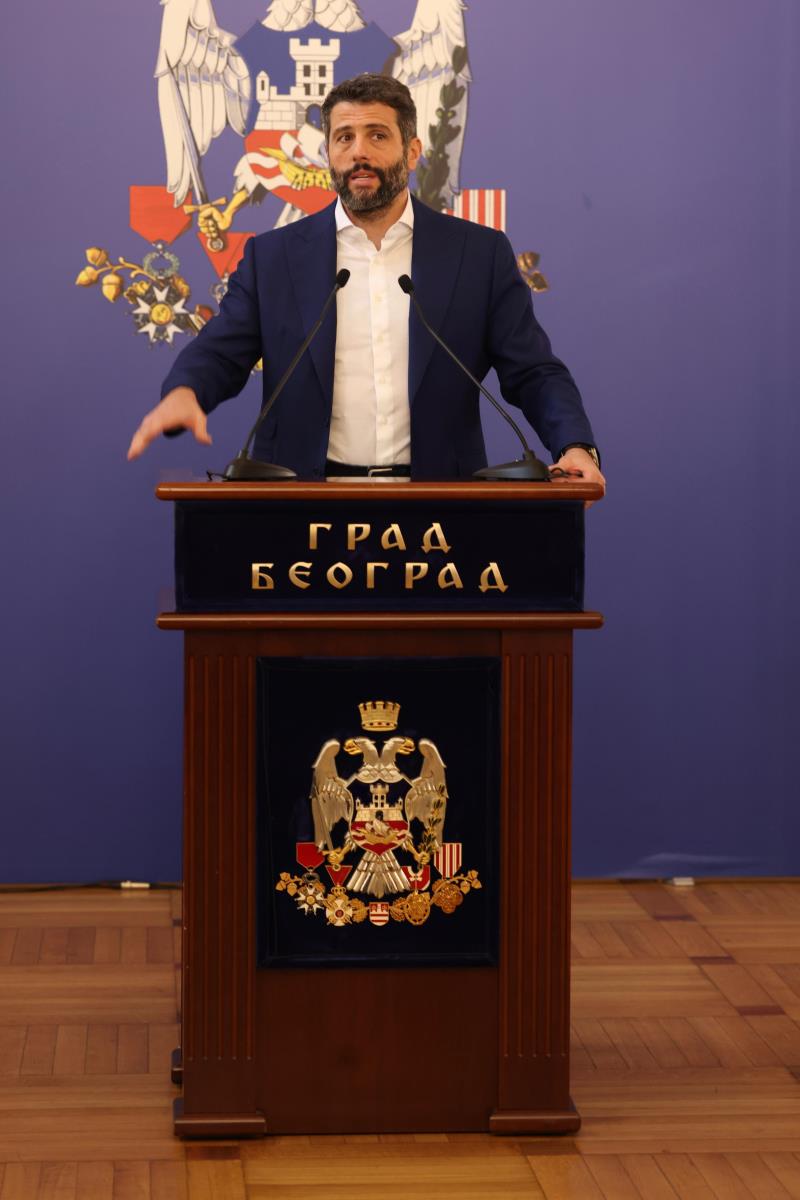 Aleksandar Šapić (6).jpg