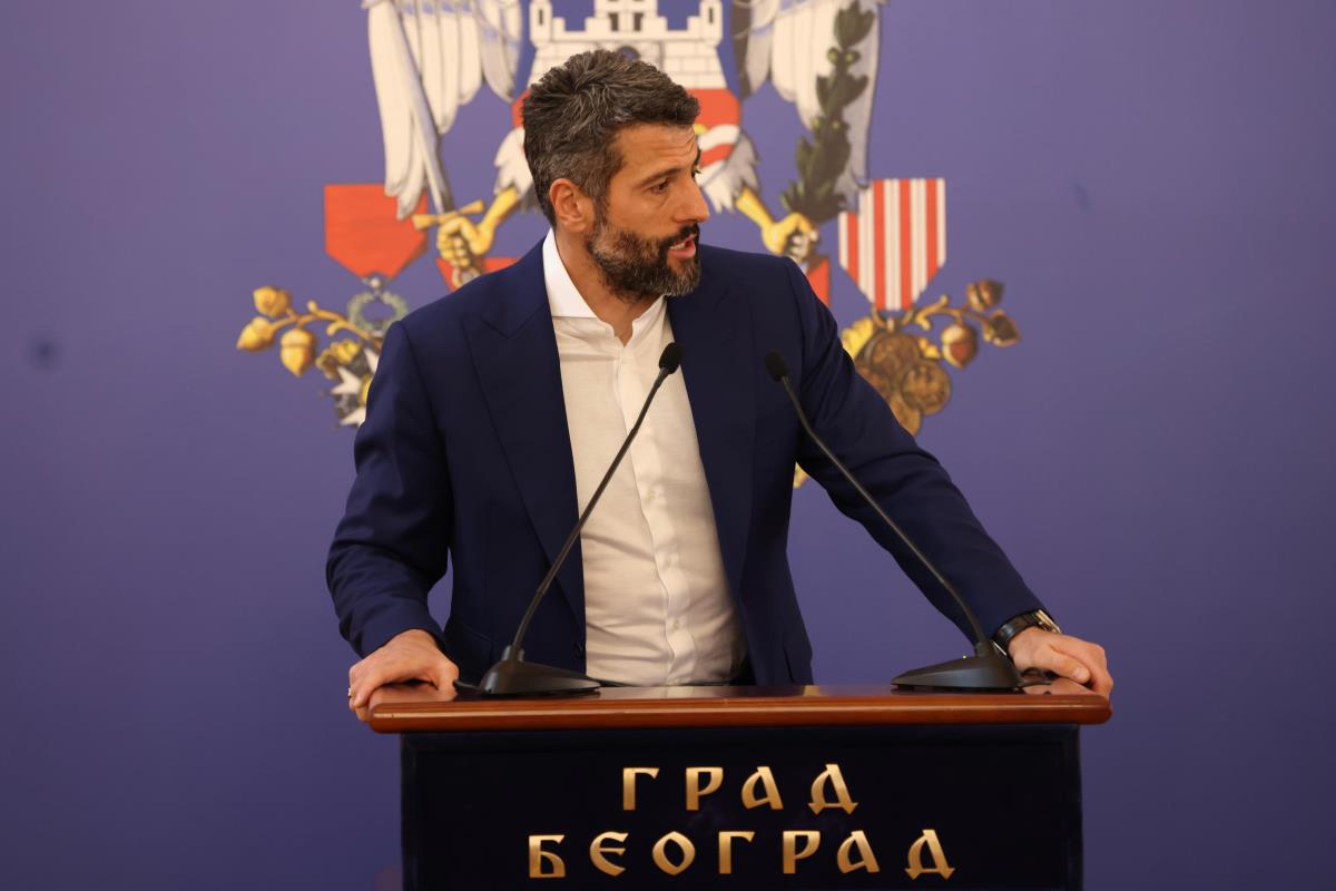 Aleksandar Šapić (9).jpg