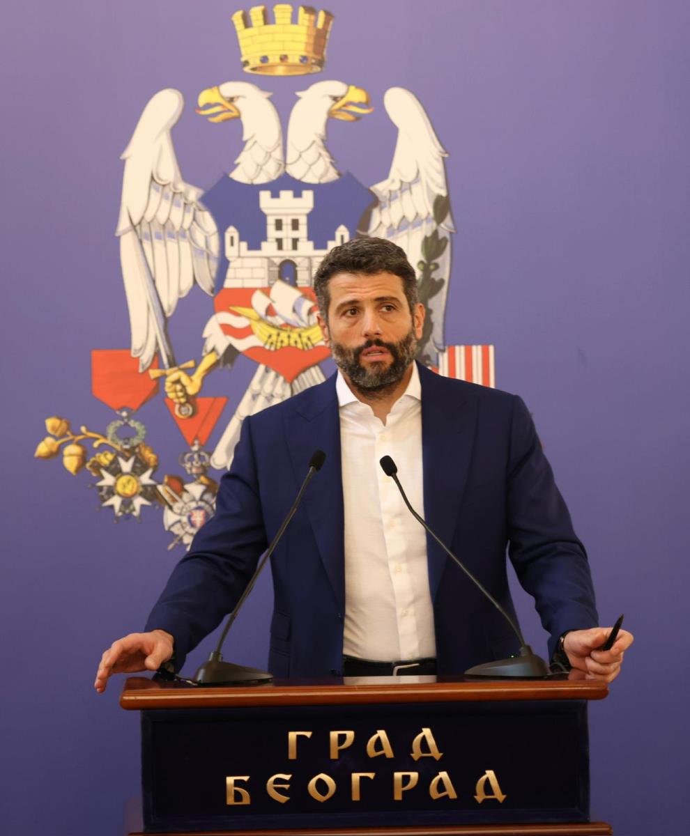 Aleksandar Šapić (12).jpg