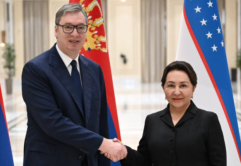 Aleksandar Vučić (3).png