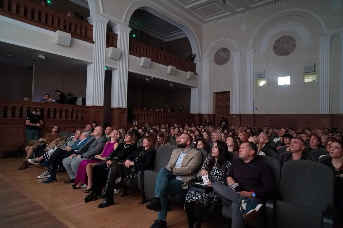 Čudo neviđeno  40. digitalno restaurirani film u okviru projekta A1 Kinoteka (3).jpg