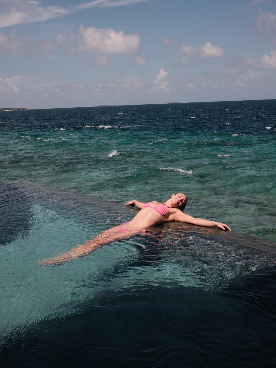 Dona Vekić odmara na Maldivima