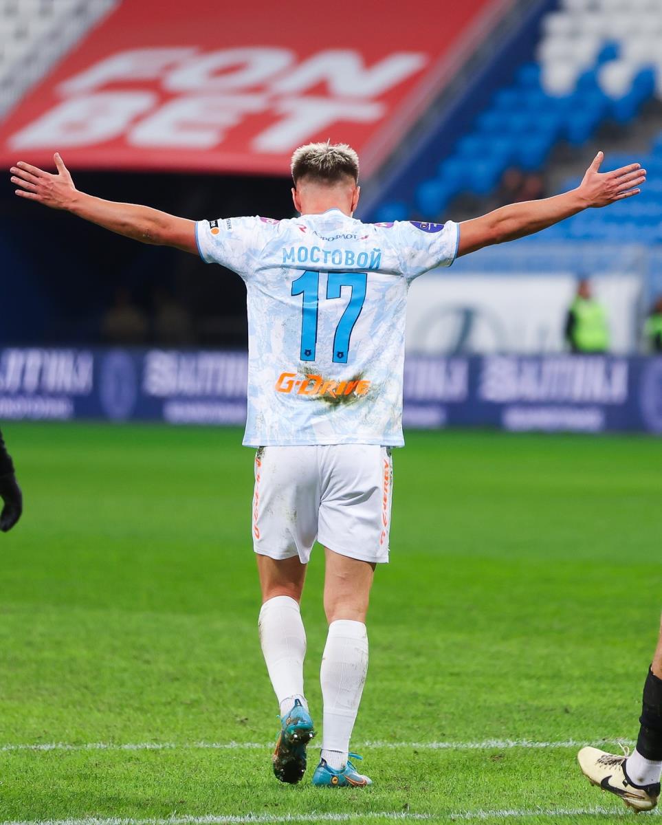 Andrej Mostovoj u dresu Zenita