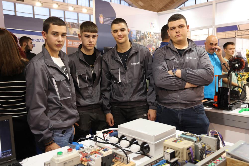 foto01 News1 Boba Nikolic.jpg