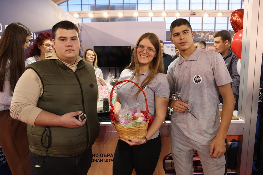 foto10 News1 Boba Nikolic.jpg