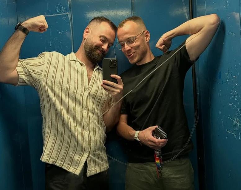 Marko Vuletić se venčao pa pokazao fotke sa mužem