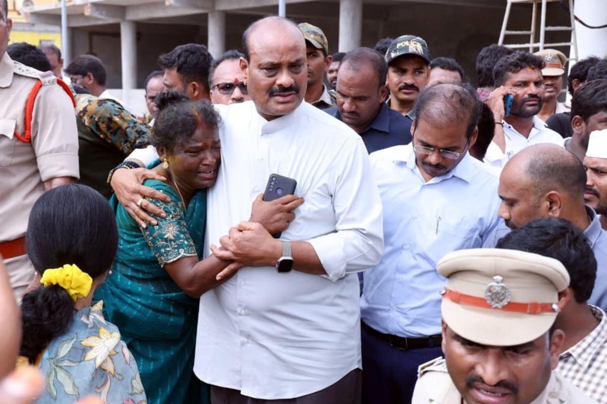 Indija Kasibugga hram stampedo