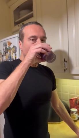 Mladen Mijatović priprema zdrav doručak