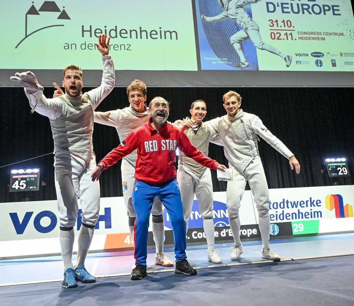 MK Crvena zvezda, mačevanje