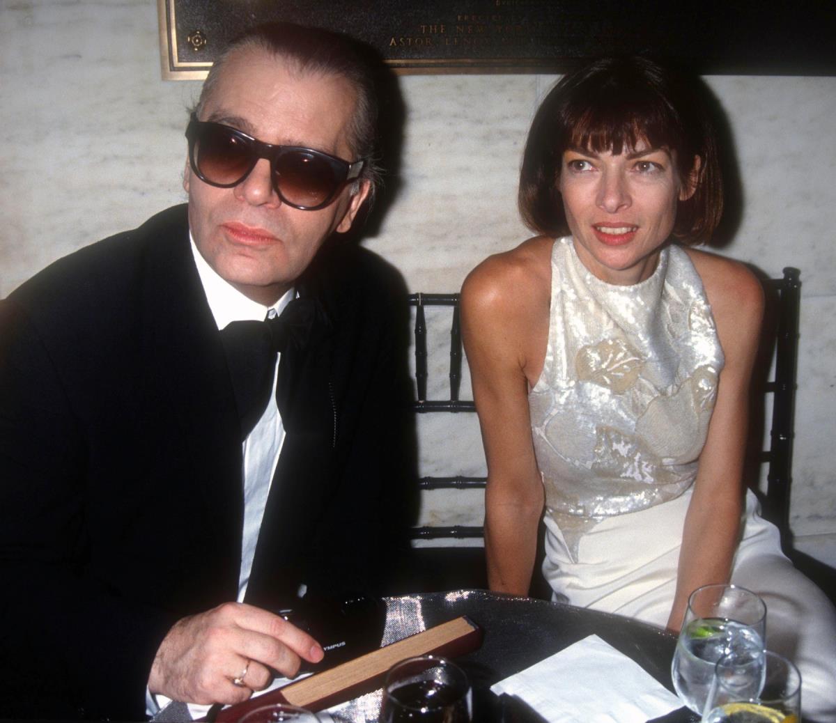 Ana Vintur, Karl Lagerferd