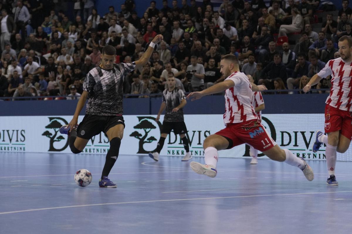Futsal večiti derbi