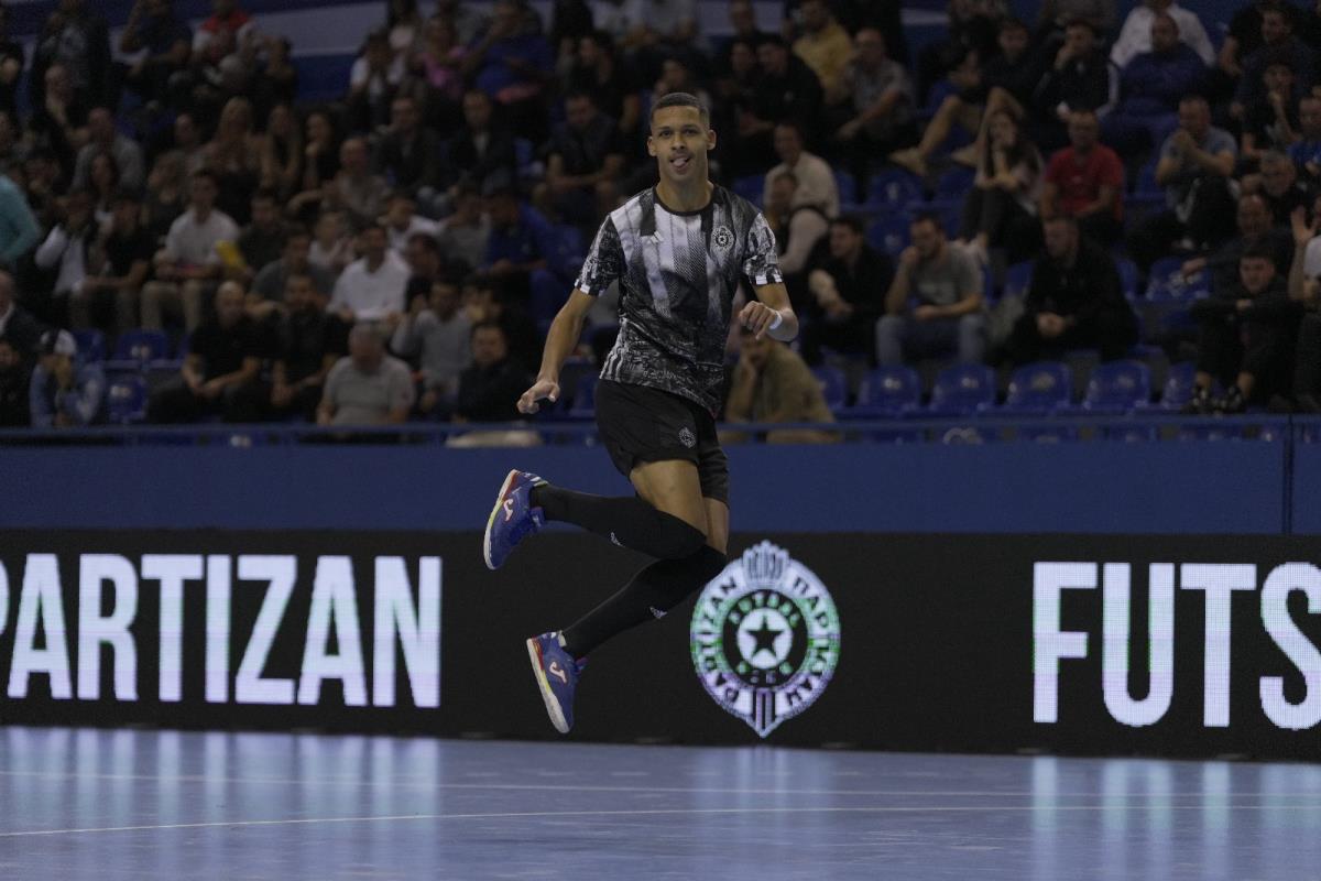 Futsal večiti derbi 20