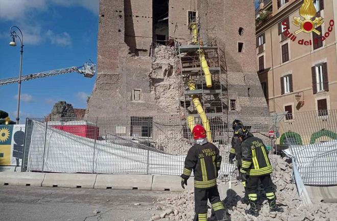 Rim Torre dei Conti kula