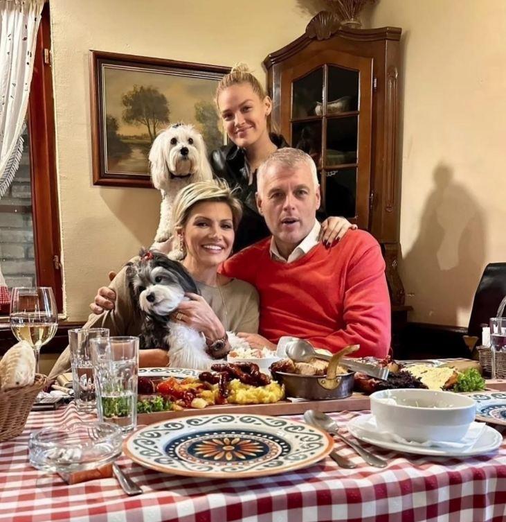 Dragana Bekvalac sa mužem Šekularcem