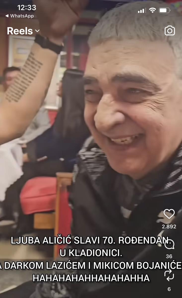 LJUBA ALIČIĆ PROSLAVIO ROĐENDAN U KLADIONICI! Zapevao mu ovaj mlađi kolega, a tu je i sin ovog pevača (VIDEO)