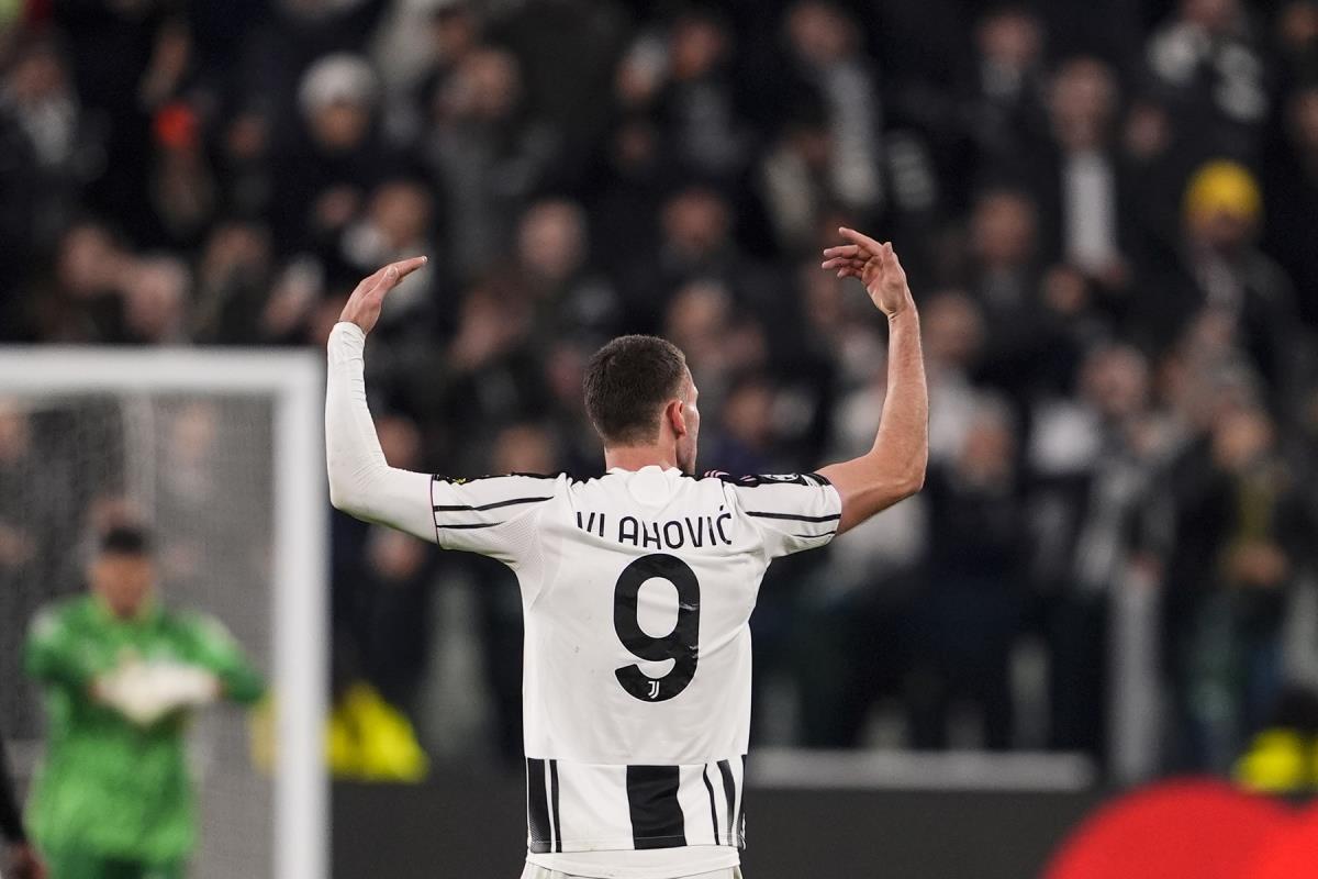 Dušan Vlahović na meču Juventus - Sporting