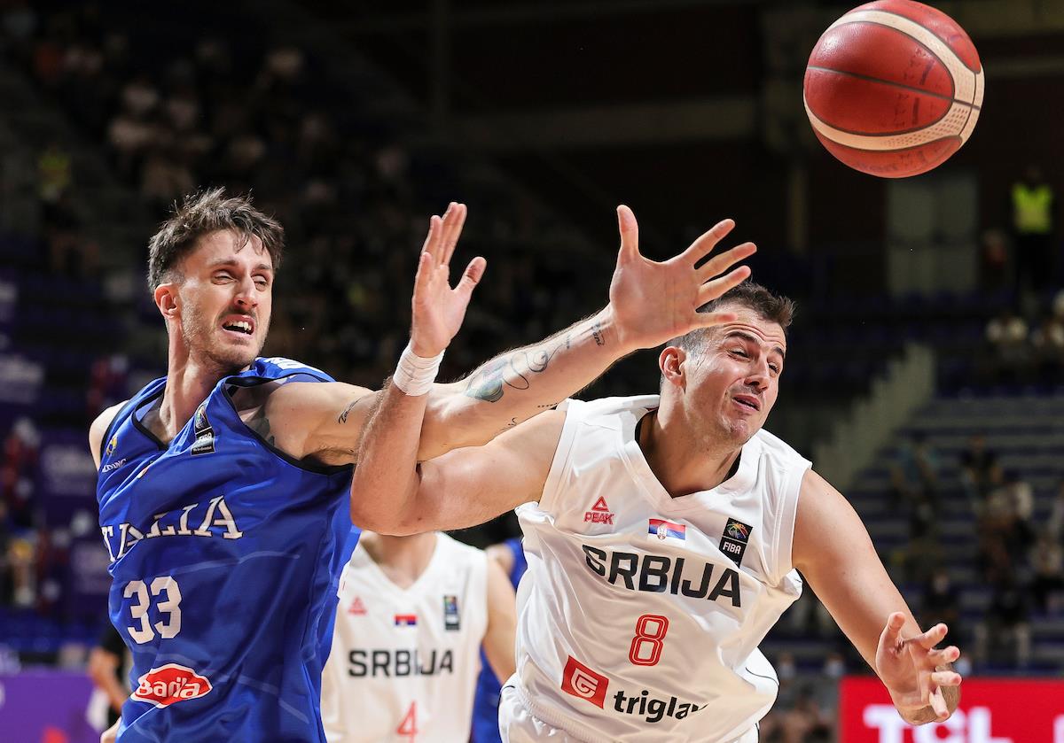 Akile Polonara i Nemanja Bjelica