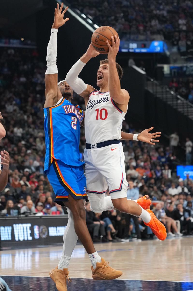 Bogdan Bogdanović na meču Los Anđeles Klipers - Oklahoma Siti Tander