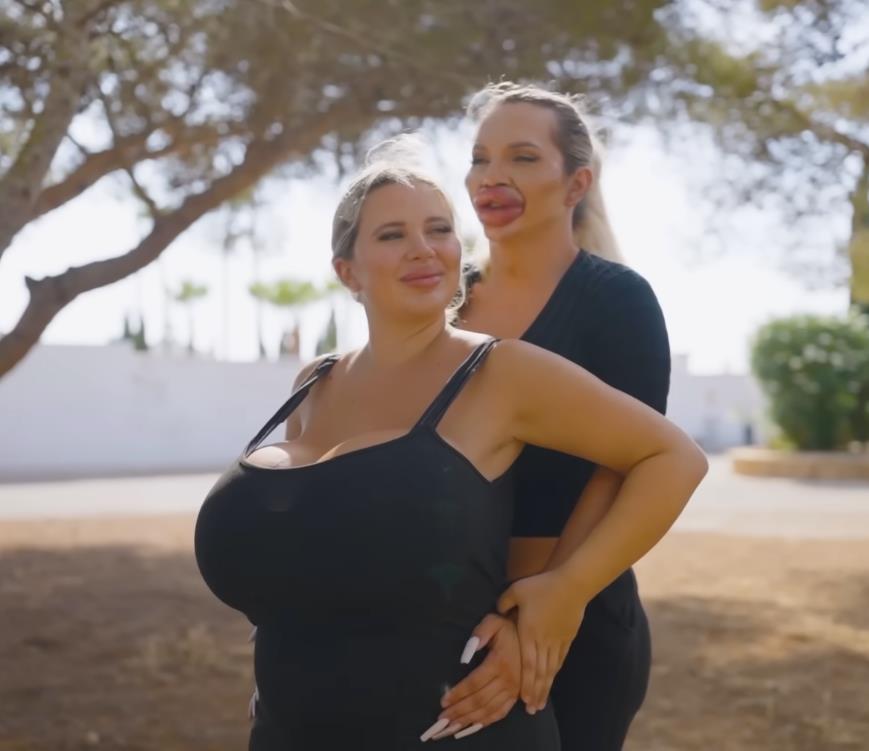 Džesi Bani i Vijena Ekstrim  (5).png