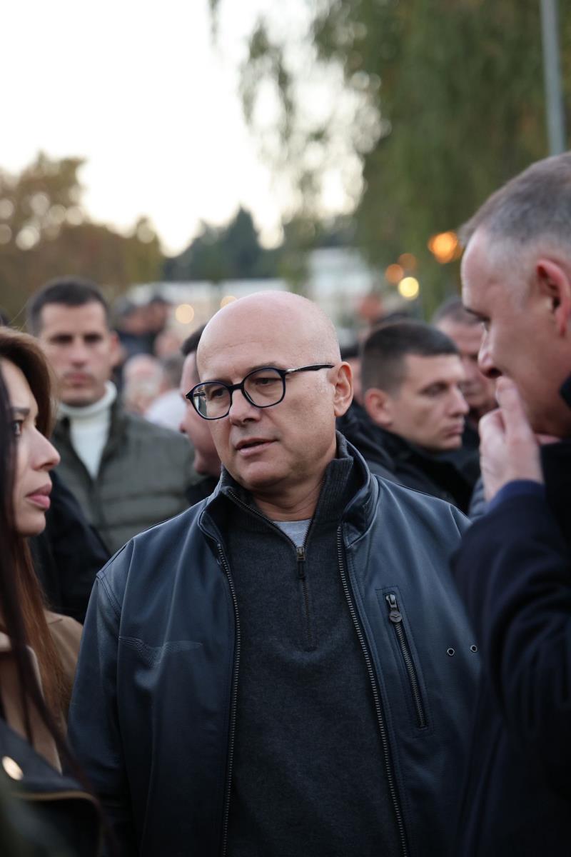 Miloš Vučević Docek Srba sa KIM srbi sa Kosova