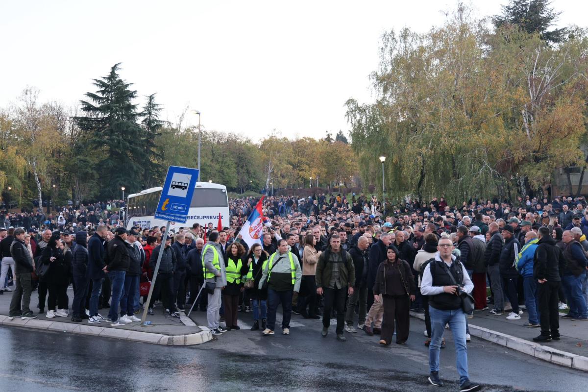 Doček srba sa KIM Kosova SRBI Miloš Vučević (33).jpeg