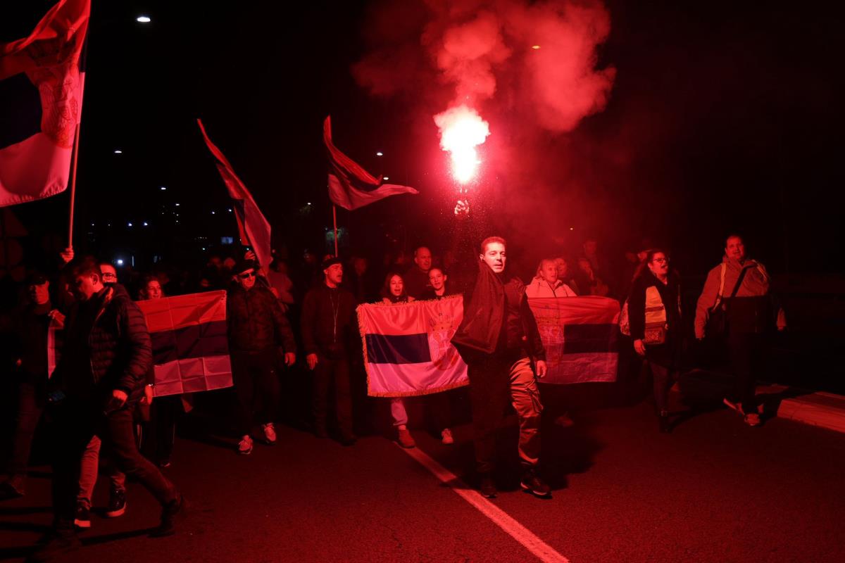 Srbi sa KIM Srbi sa Kosova