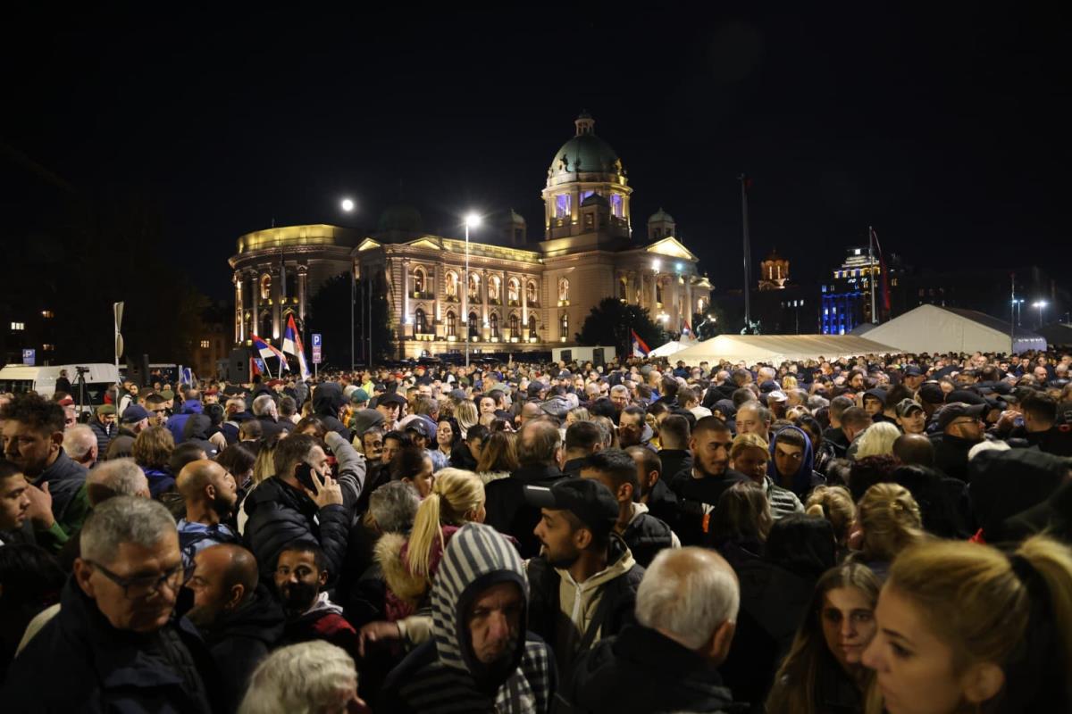 Srbi sa KIM Srbi sa Kosova