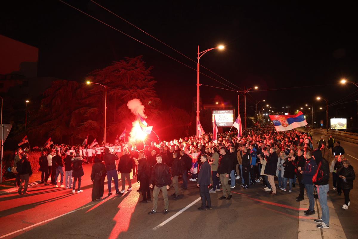 Srbi sa KIM Srbi sa Kosova