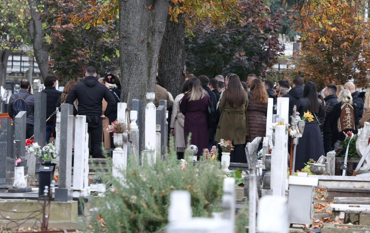 Luka Cerović majka sahrana