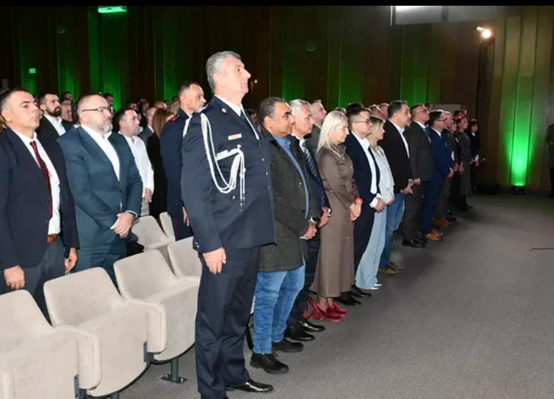 Screenshot 2025-11-07 184133.png