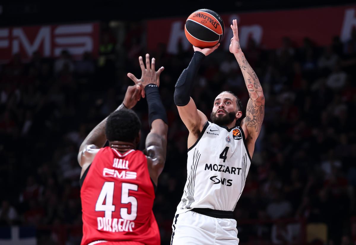 OLYMPIACOS-PARTIZAN_30.JPG