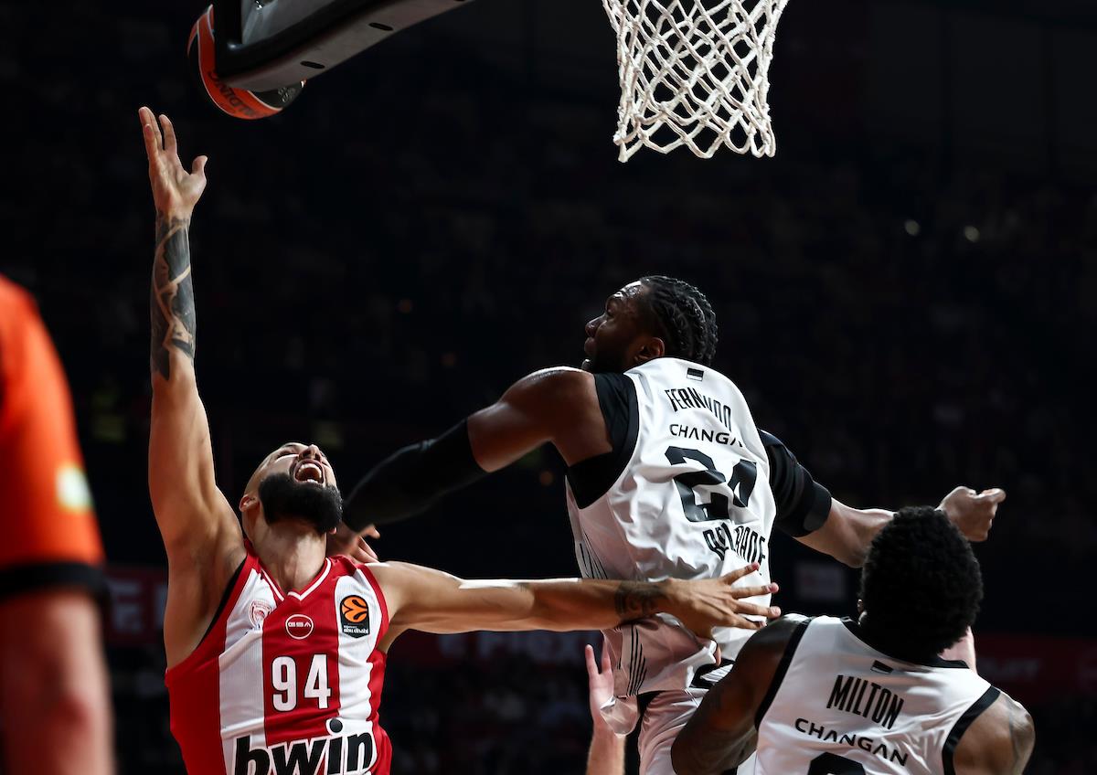 OLYMPIACOS-PARTIZAN_26.JPG