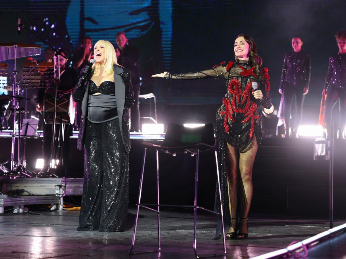 Emina Jahović, Milica Pavlović