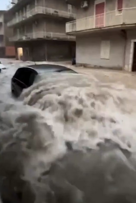 italija poplave (5).png