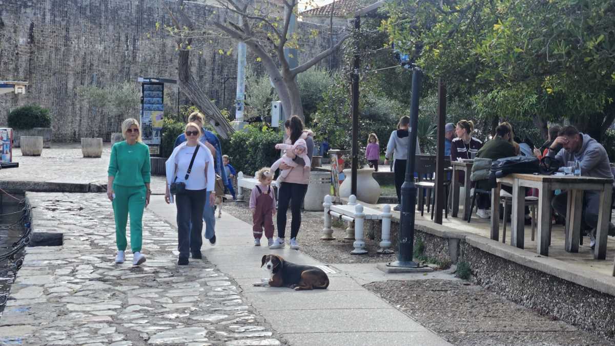 Budva kupanje u novembru