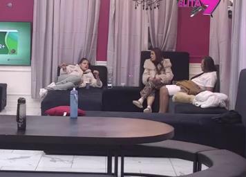 ZATEKLI SMO IH DOK SU SE MAZILI... Isplivali detalji o ljubavnoj aferi Kije Kockar i Filipa Đukića!