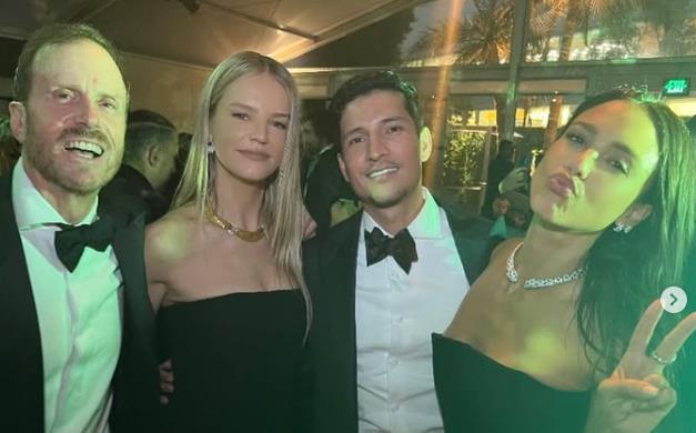 Džesika Alba i Deni Ramirez