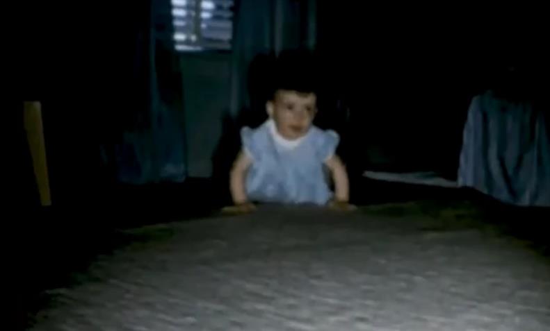 Eftihija Nula Troter puzi kao beba.jpg