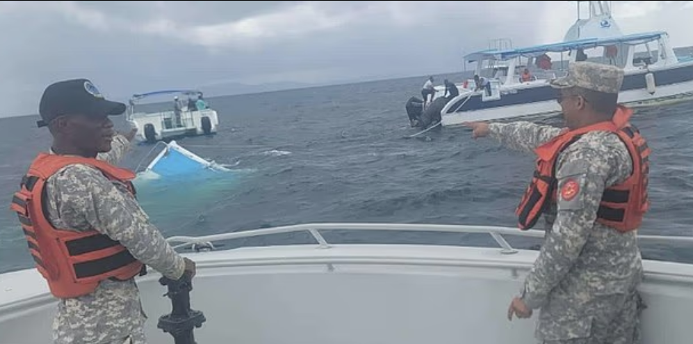 potonuo brod Karipsko more