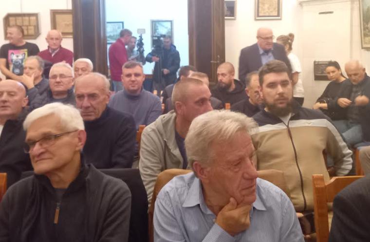 Screenshot 2025-11-12 122228.png