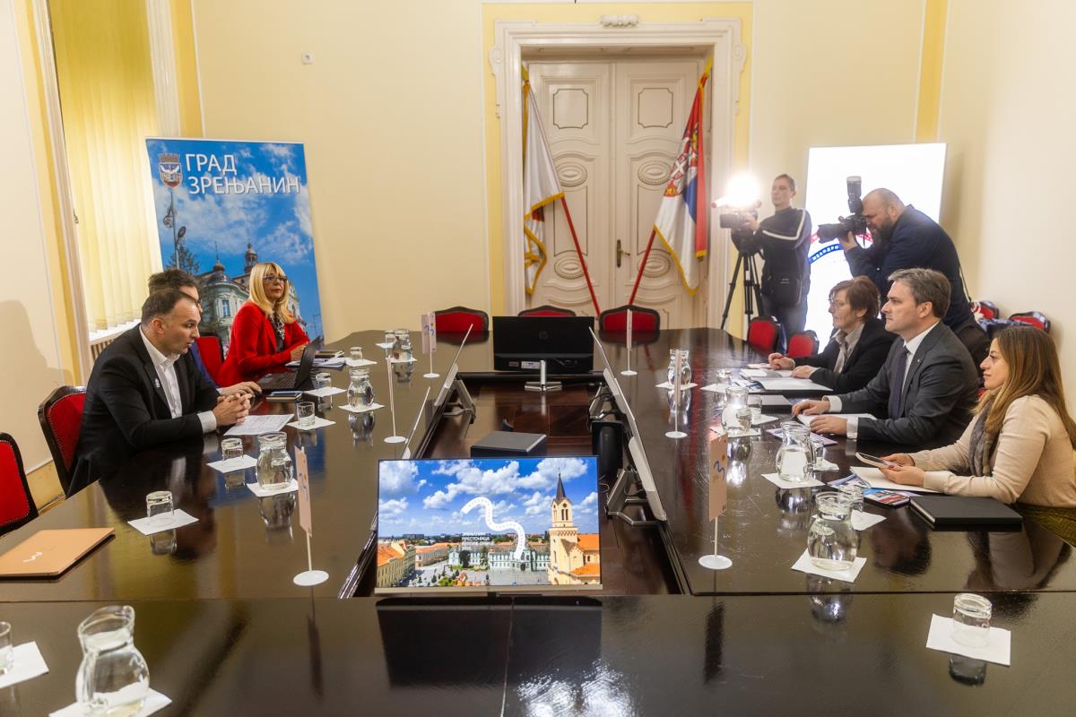 Ministar kulture Nikola Selaković u poseti Zrenjaninu