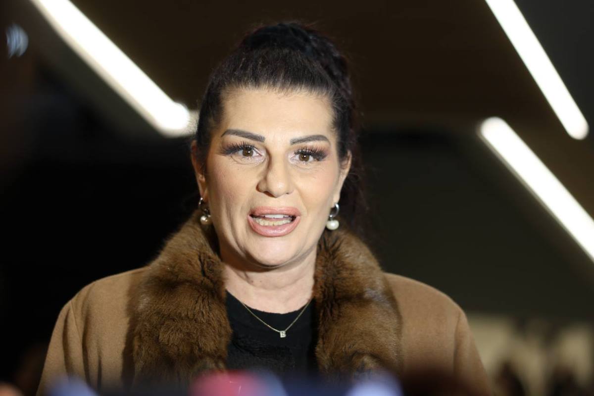 Halid Muslimović koncert u Sava Centru (2).jpeg