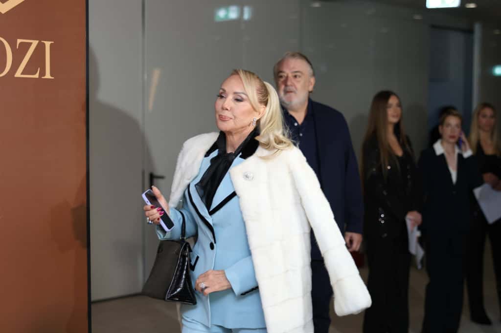 Lepa Brena (11).jpeg