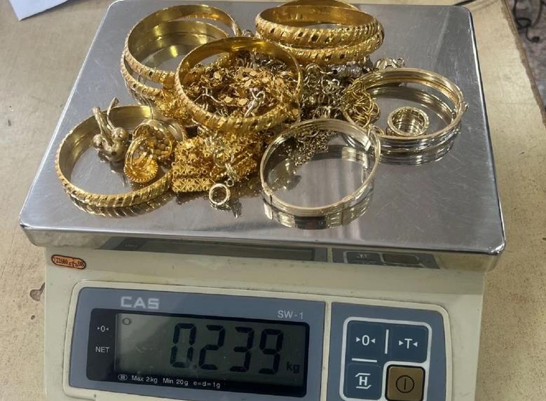 carina gradina zaplena zlato nakit