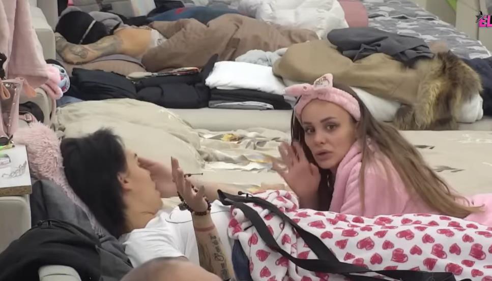 TOTALNO RASKRINKAVANJE ASMINA DURDŽIĆA Mina sklopila sve kockice, više a ne podržava: otkrila detalje njegove prljave igre!