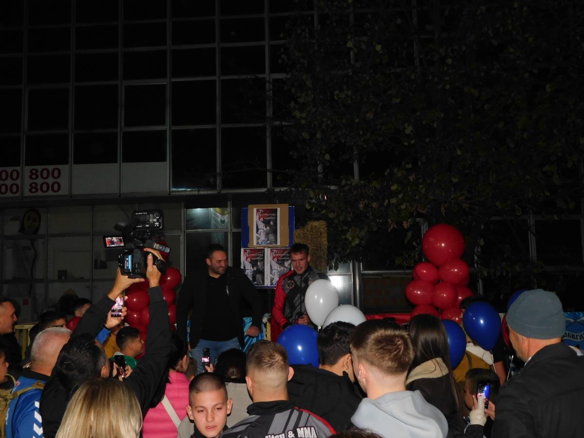 LOZNICA - Doček šampiona.JPG